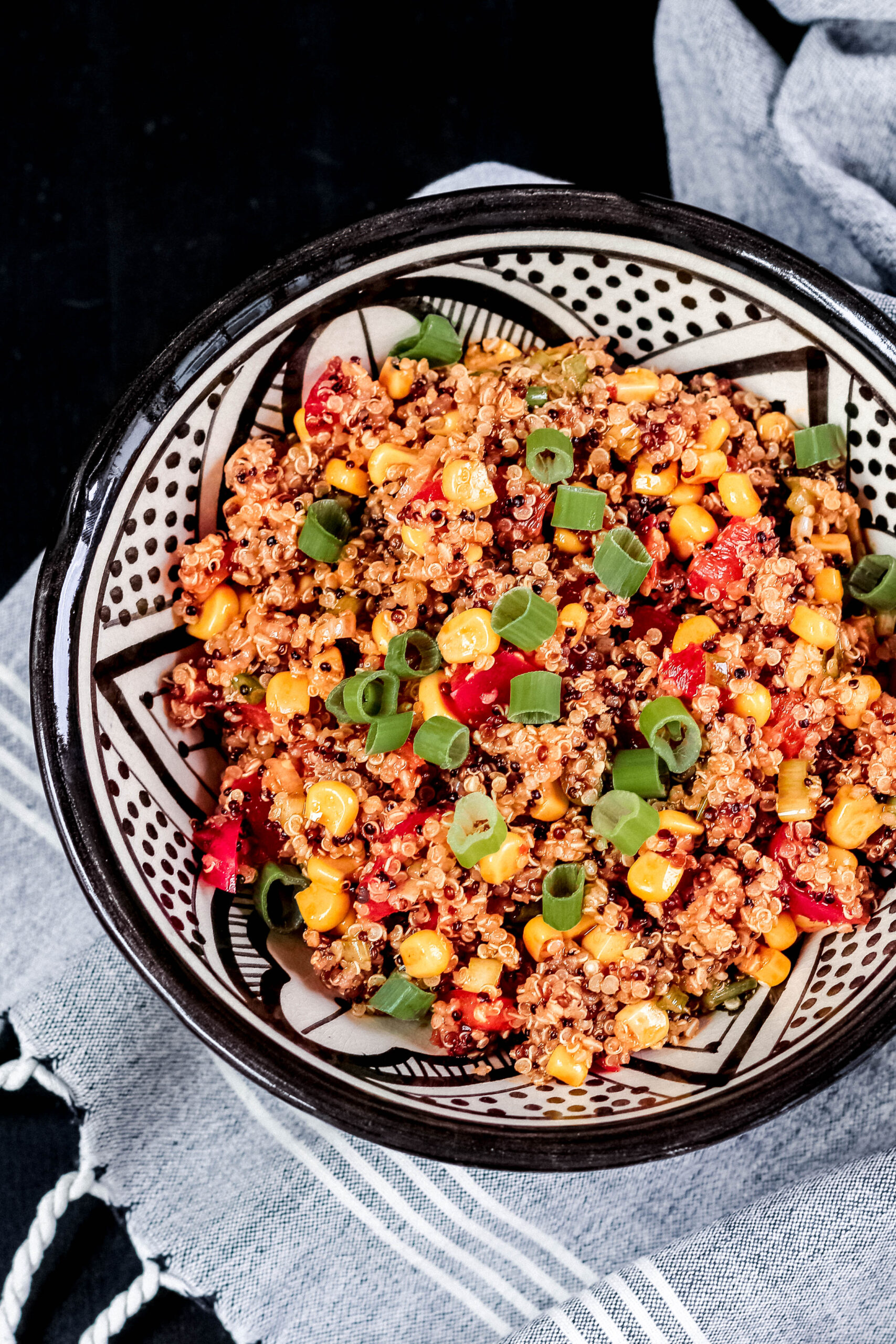 gesunder veganer Quinoa Salat