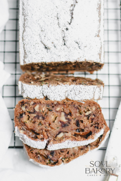 supersaftiger Zucchini-Walnuss-Kuchen | Soul Bakery