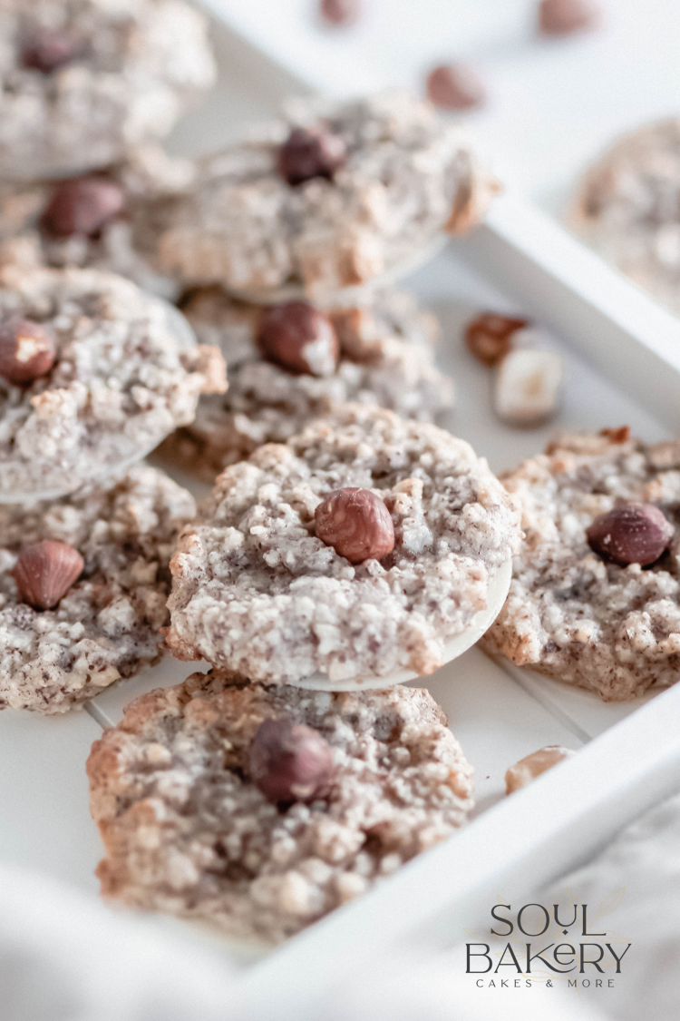 Weihnachtsplätzchen: saftige Haselnussmakronen Rezept | Soul Bakery