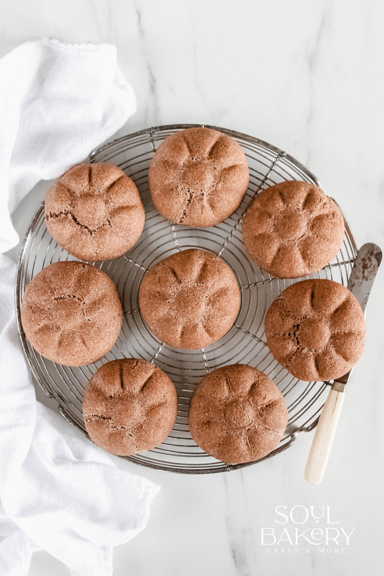 Rezept für vegane gesunde Dinkel Vollkorn Brötchen | Soul Bakery
