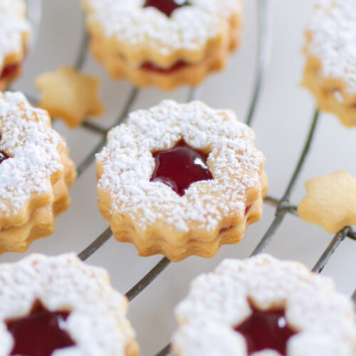 klassische Linzer Plätzchen Rezept - Soul Bakery
